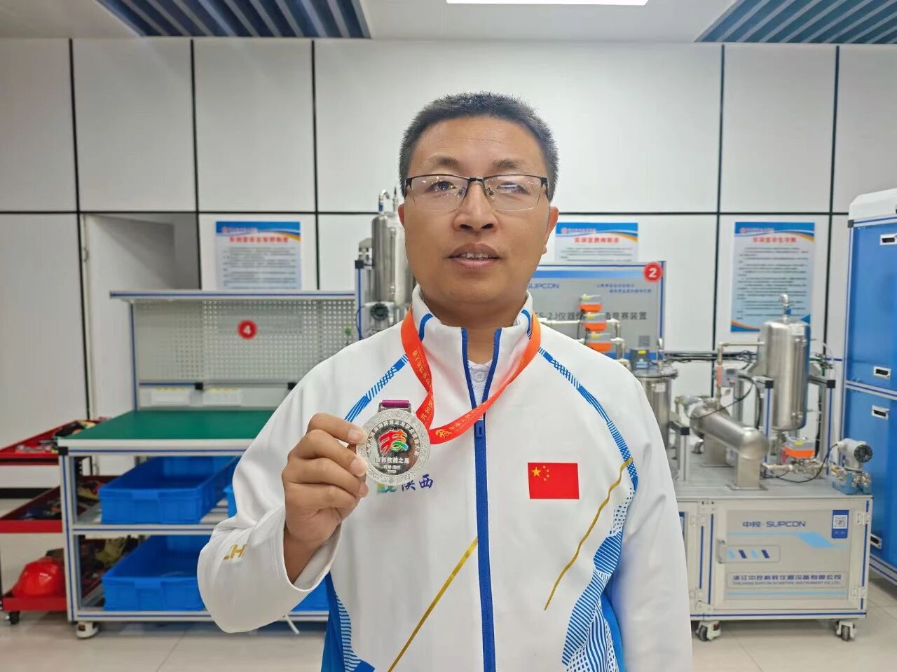 1760429751510385.jpeg 1760429751510385.jpeg